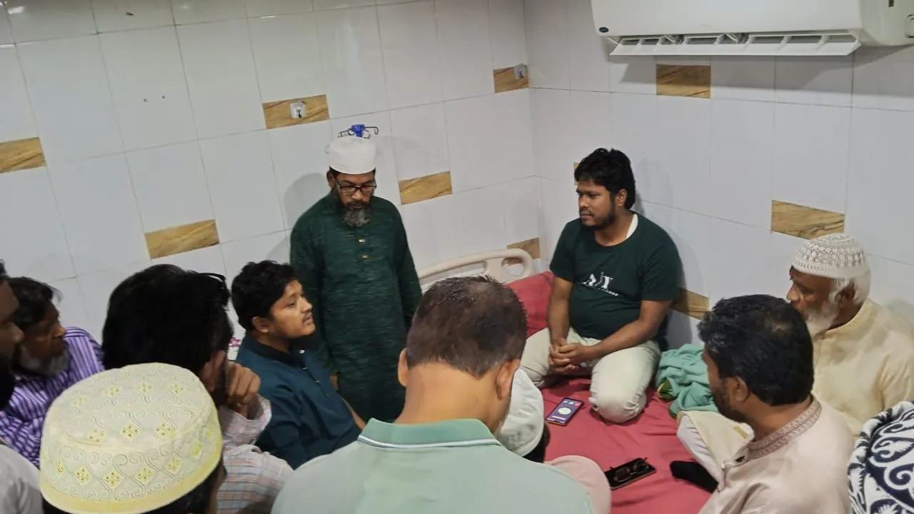 নারায়ণগঞ্জ চেম্বার্স সদস্য, ব্যবসায়ী ও জামায়াত নেতার উপর সন্ত্রাসী হামলার প্রতিবাদ জানিয়েছে মহানগর জামায়াত
